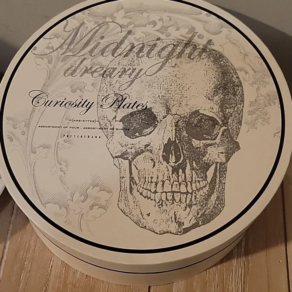 POTTERY BARN Curiosity Plates Midnight Dreary Appetizer SET of  3 6 1/2”